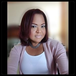 Meet your Posher, Hilda